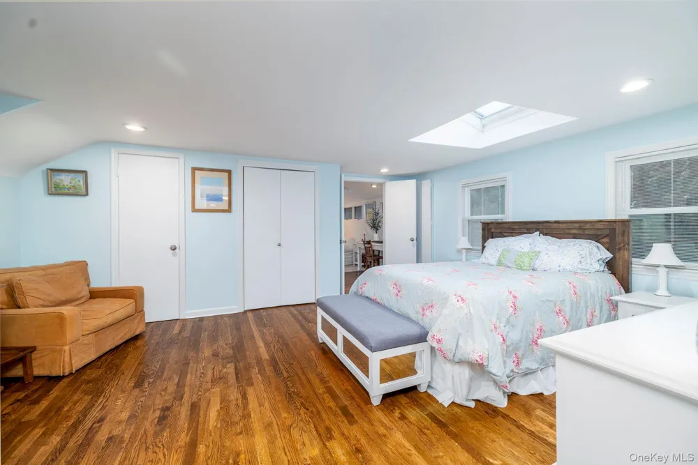 3186 William Street Wantagh, NY 11793