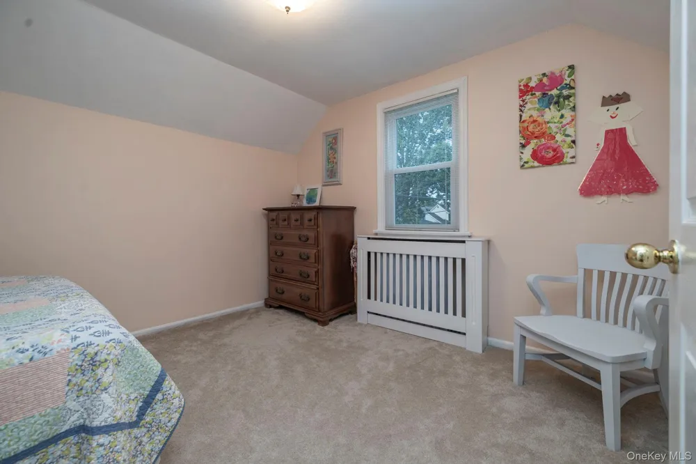 3186 William Street Wantagh, NY 11793