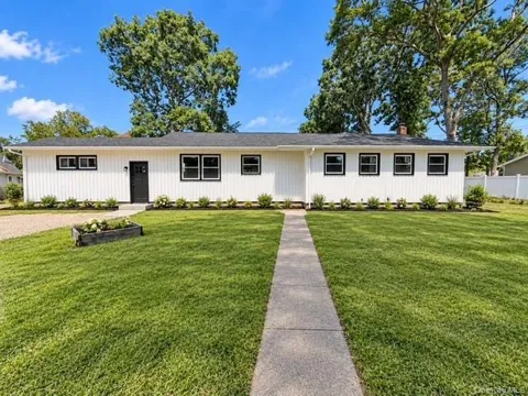 73 Spar Drive