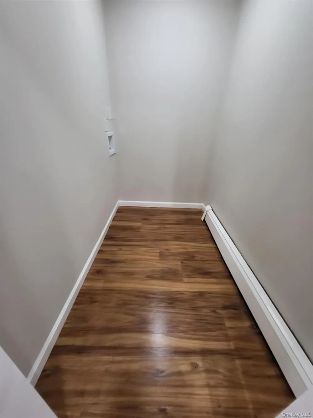 73 Spar Drive Mastic Beach, NY 11951