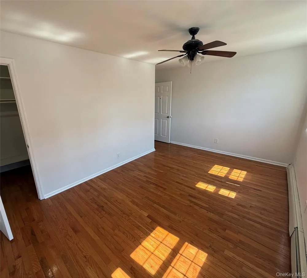 762 E 234th Street #3 Bronx, NY 10466