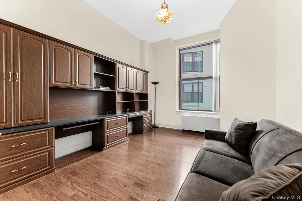 1 Scarsdale Road #321 Tuckahoe, NY 10707