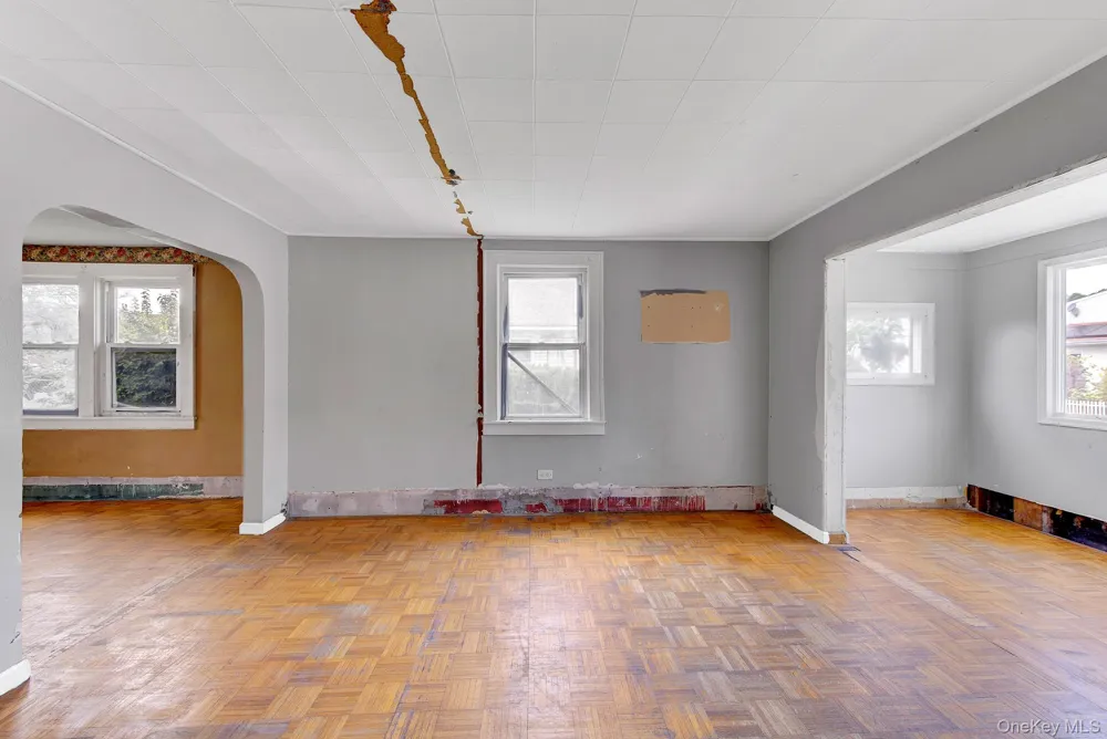 104 E Pennywood Avenue Roosevelt, NY 11575
