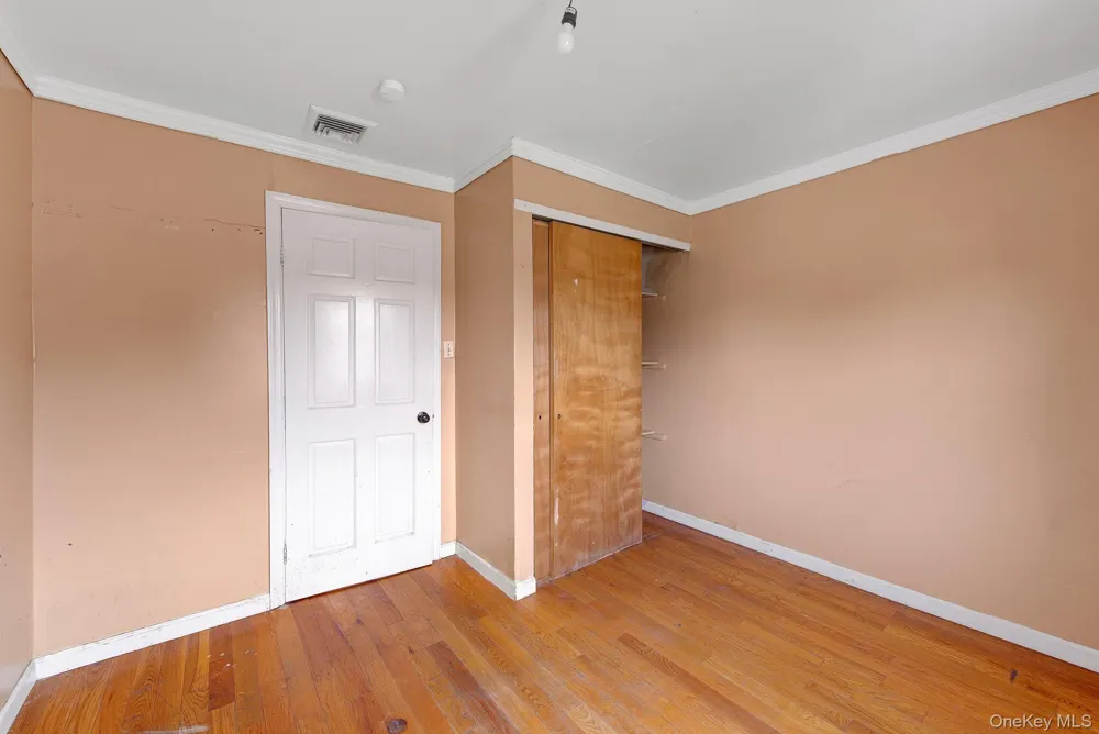 104 E Pennywood Avenue Roosevelt, NY 11575