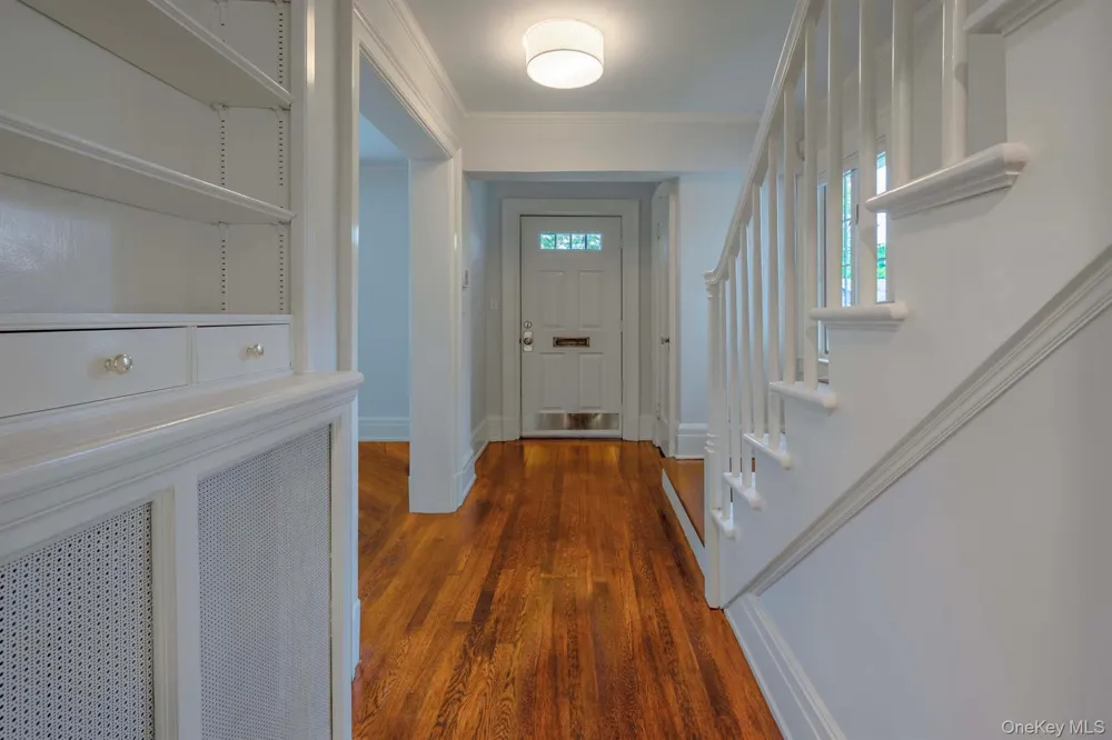 62 Summit Avenue Bronxville, NY 10708