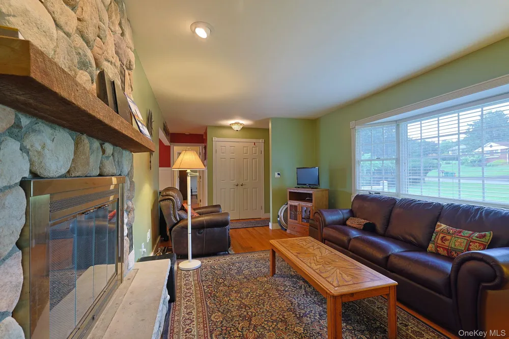 33 Magnolia Drive Fishkill, NY 12590