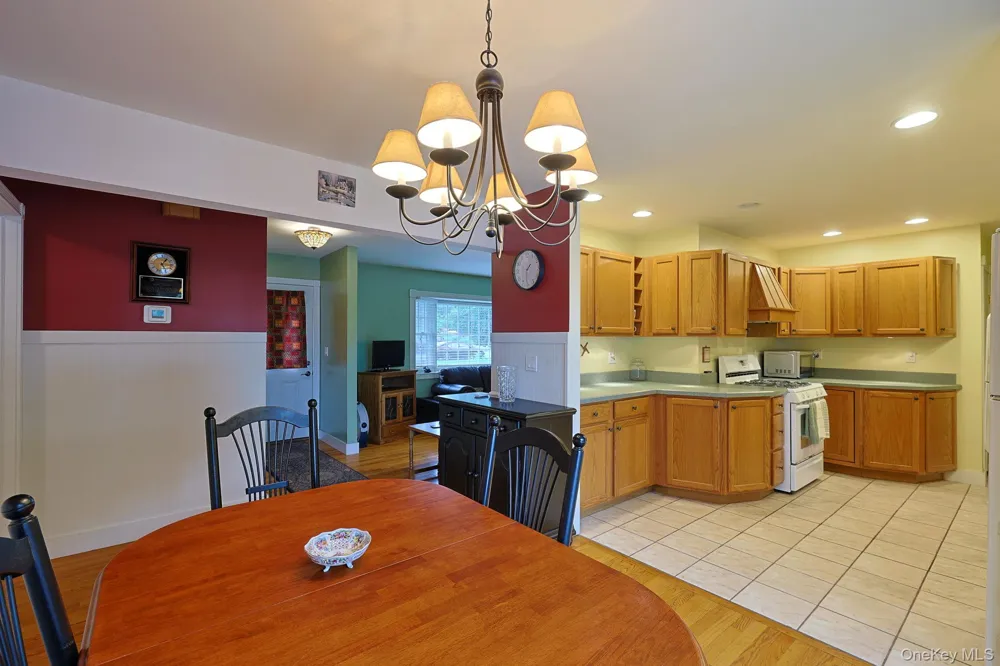 33 Magnolia Drive Fishkill, NY 12590