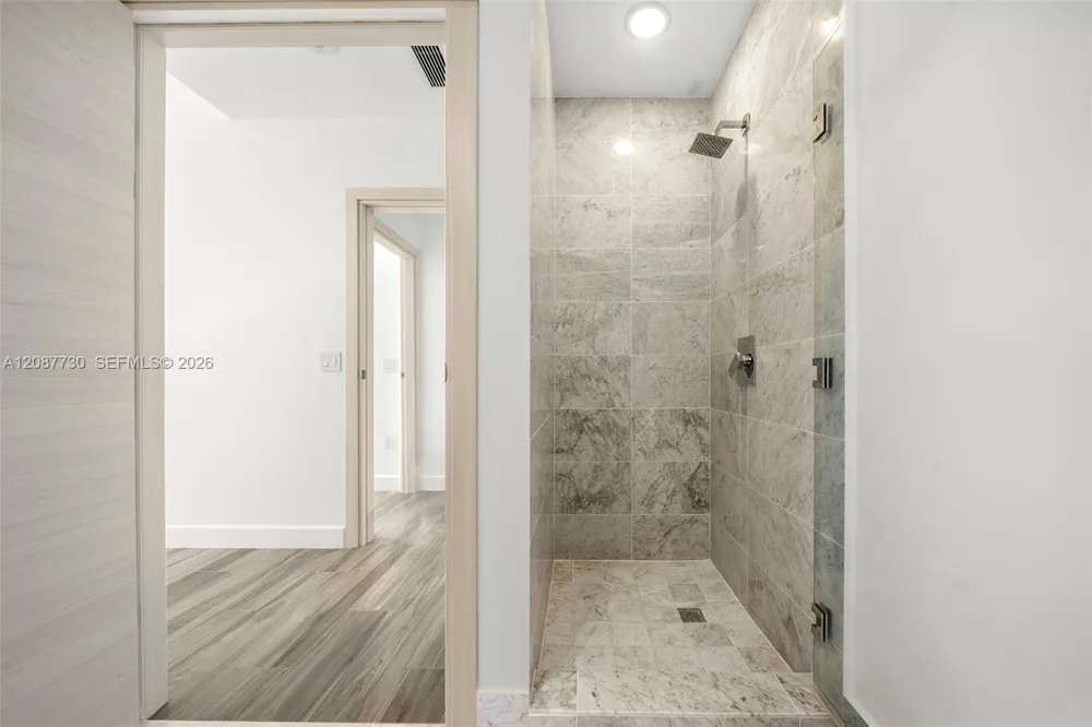 801 S Miami Ave #4801 Miami, FL 33130