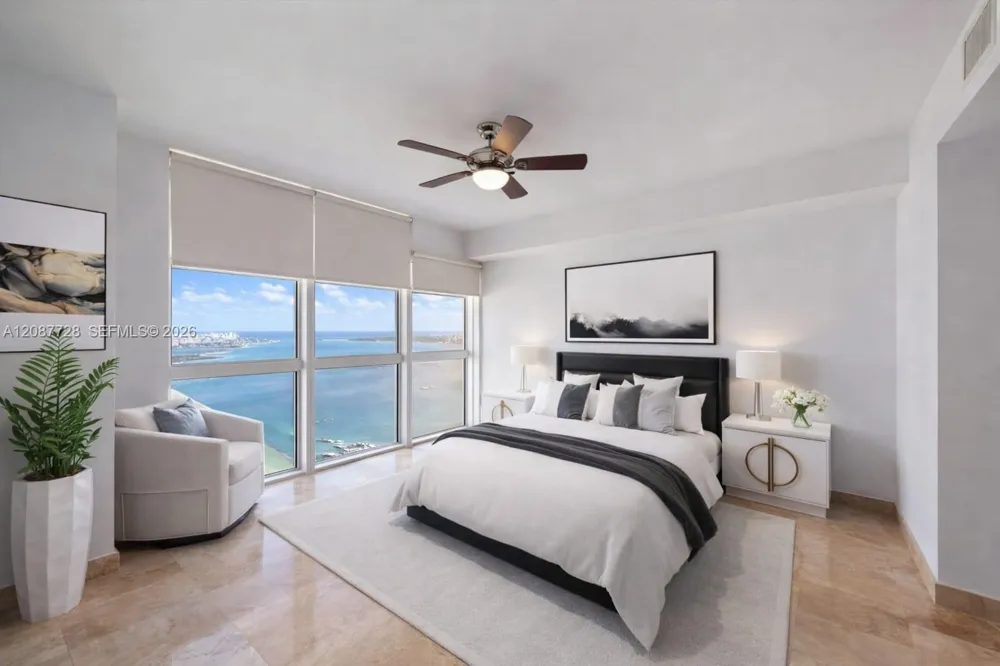 50 Biscayne Blvd #4106 Miami, FL 33132