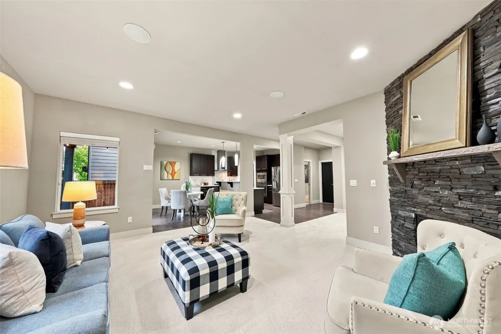 3725 200th Place SE Bothell, WA 98012