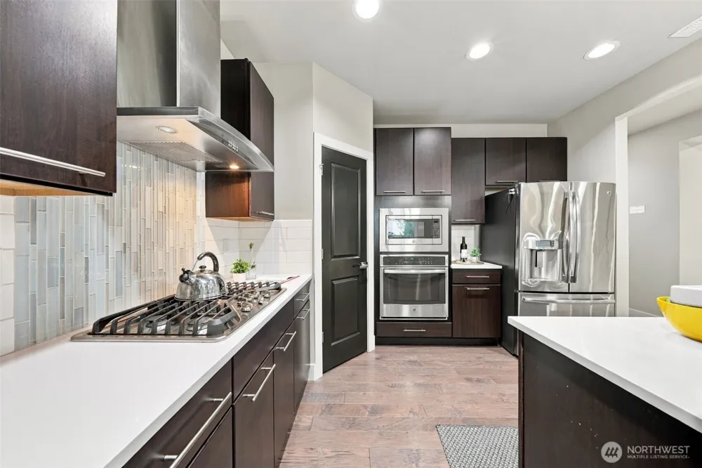 3725 200th Place SE Bothell, WA 98012