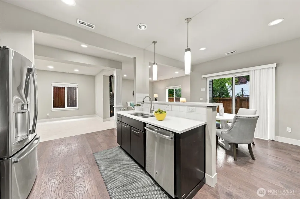 3725 200th Place SE Bothell, WA 98012
