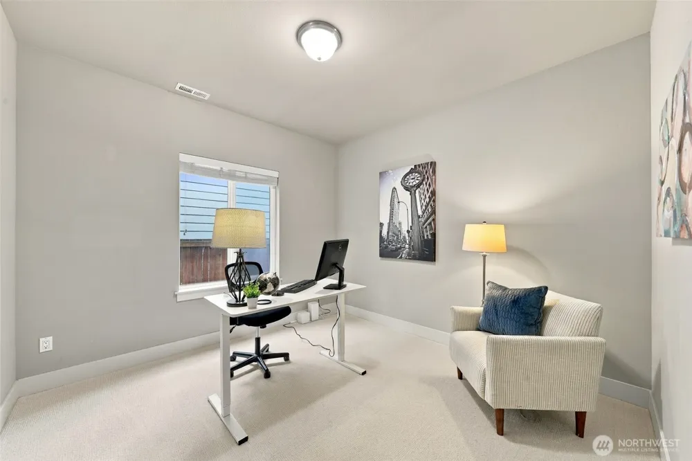 3725 200th Place SE Bothell, WA 98012