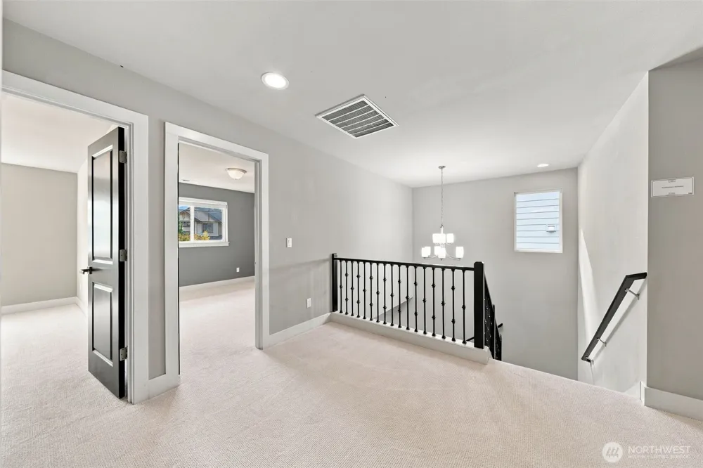 3725 200th Place SE Bothell, WA 98012