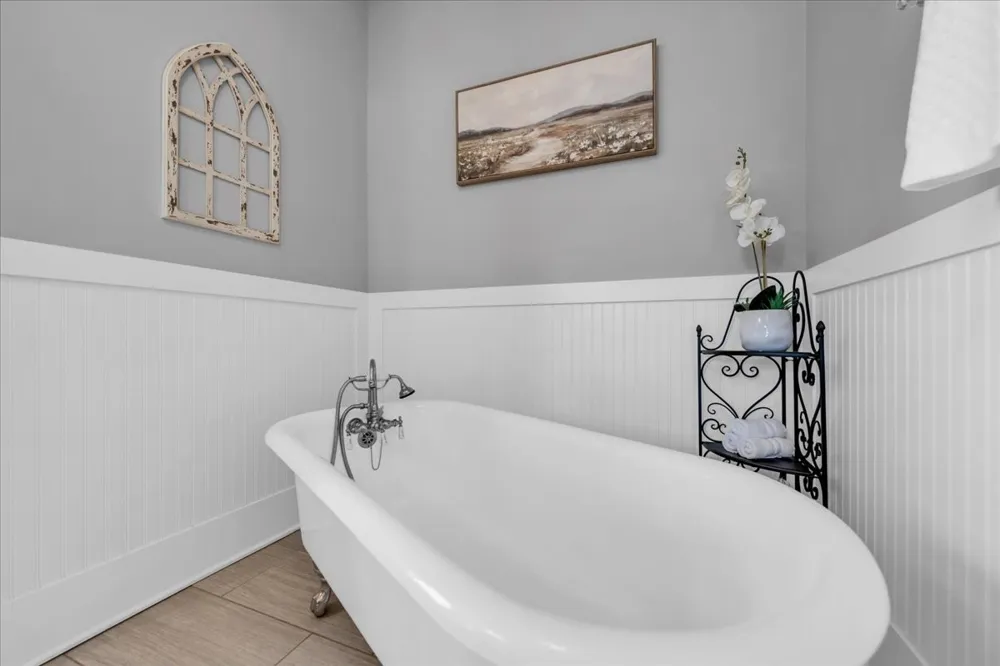 1201 Carters Creek Pike Columbia, TN 38401