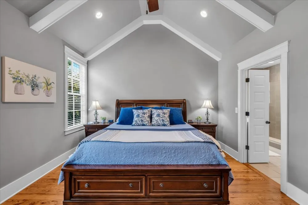 1201 Carters Creek Pike Columbia, TN 38401