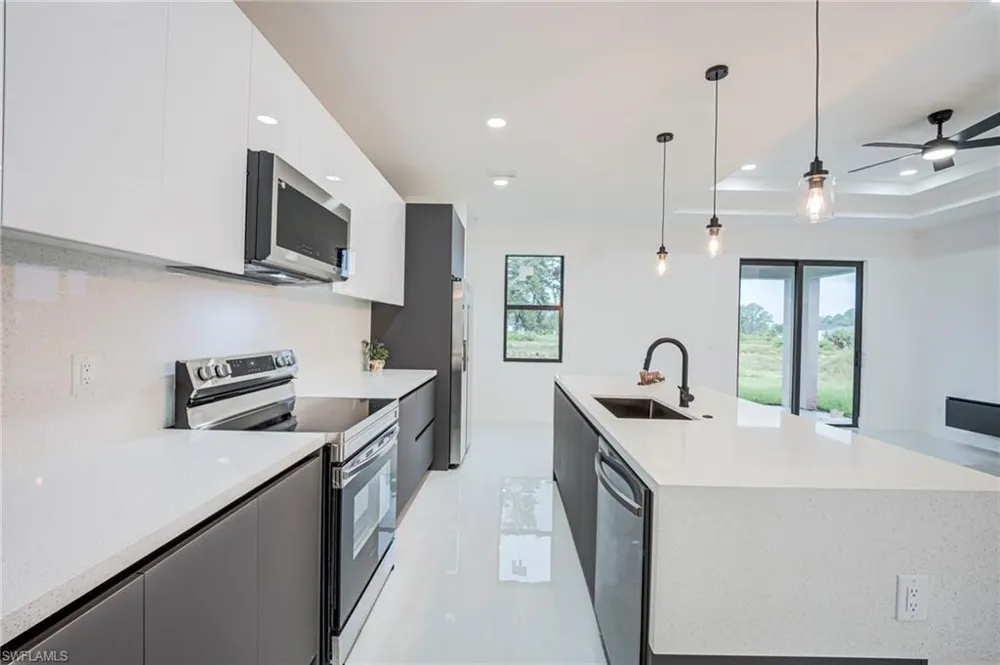 1222 Earnest Street E Lehigh Acres, FL 33974
