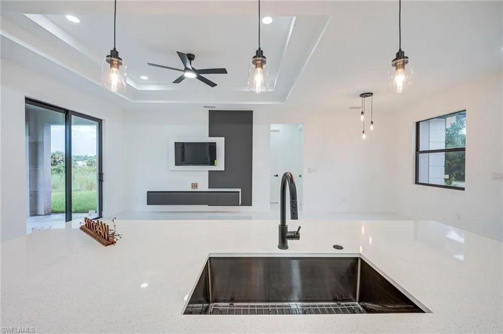 1222 Earnest Street E Lehigh Acres, FL 33974