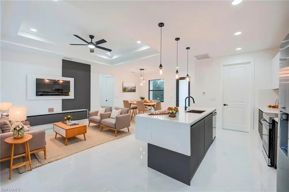 1222 Earnest Street E Lehigh Acres, FL 33974