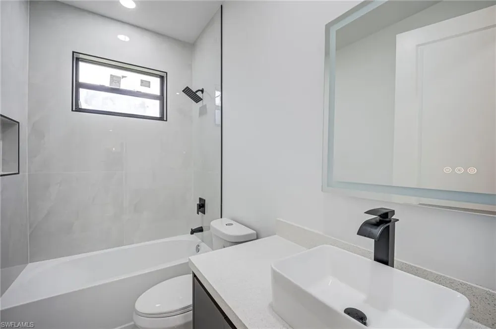 1222 Earnest Street E Lehigh Acres, FL 33974