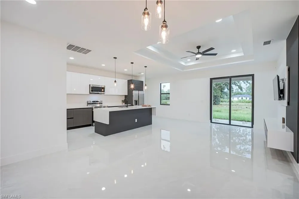 1222 Earnest Street E Lehigh Acres, FL 33974