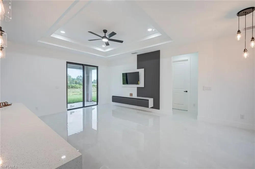 1222 Earnest Street E Lehigh Acres, FL 33974