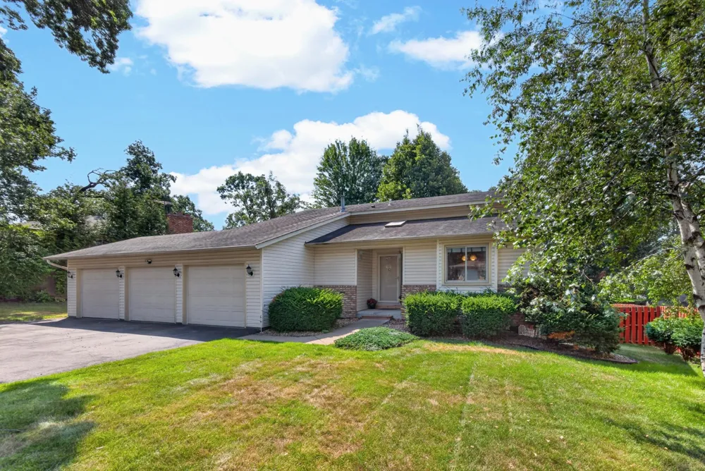 266 120th Lane NW Coon Rapids, MN 55448
