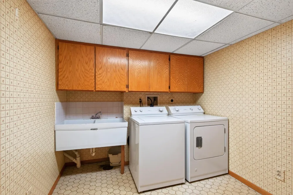 266 120th Lane NW Coon Rapids, MN 55448