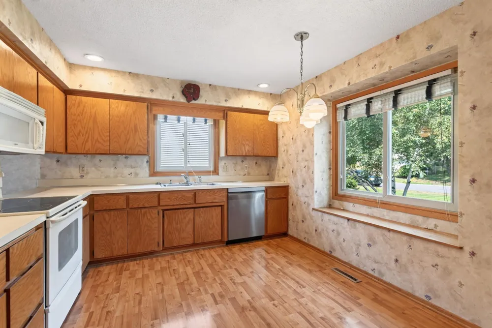 266 120th Lane NW Coon Rapids, MN 55448