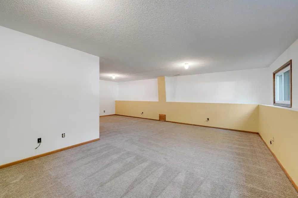 800 Hawthorne Avenue E Saint Paul, MN 55106