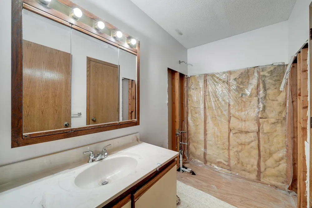 800 Hawthorne Avenue E Saint Paul, MN 55106