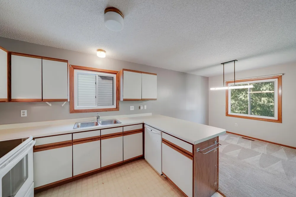 800 Hawthorne Avenue E Saint Paul, MN 55106