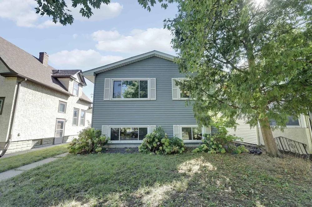 800 Hawthorne Avenue E Saint Paul, MN 55106