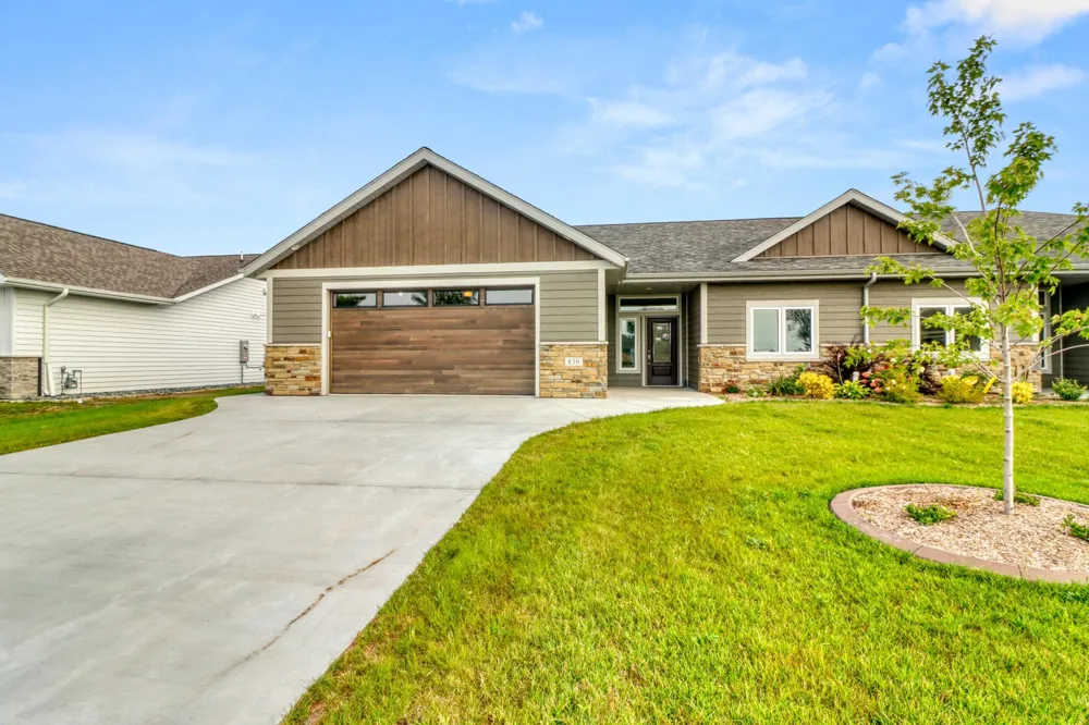 830 Lake Forest Circle Detroit Lakes, MN 56501