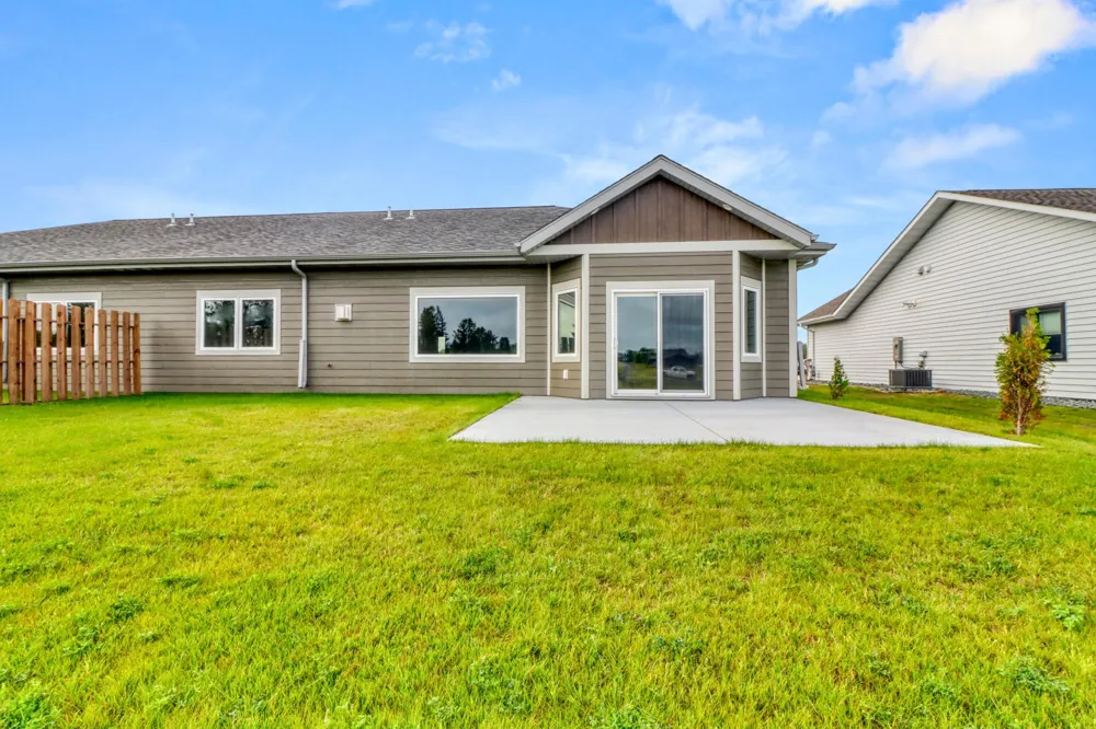 830 Lake Forest Circle Detroit Lakes, MN 56501