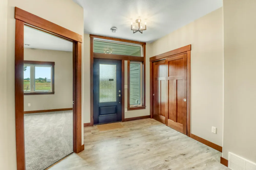 830 Lake Forest Circle Detroit Lakes, MN 56501