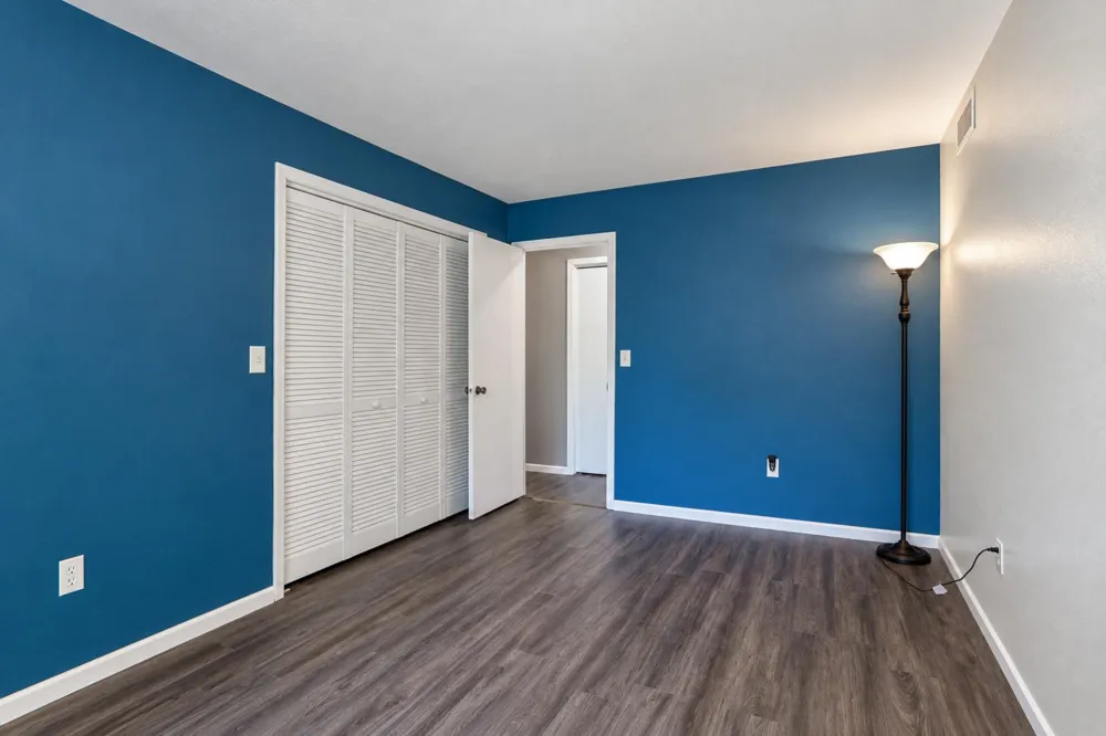 1011 Cordova Avenue Le Center, MN 56057