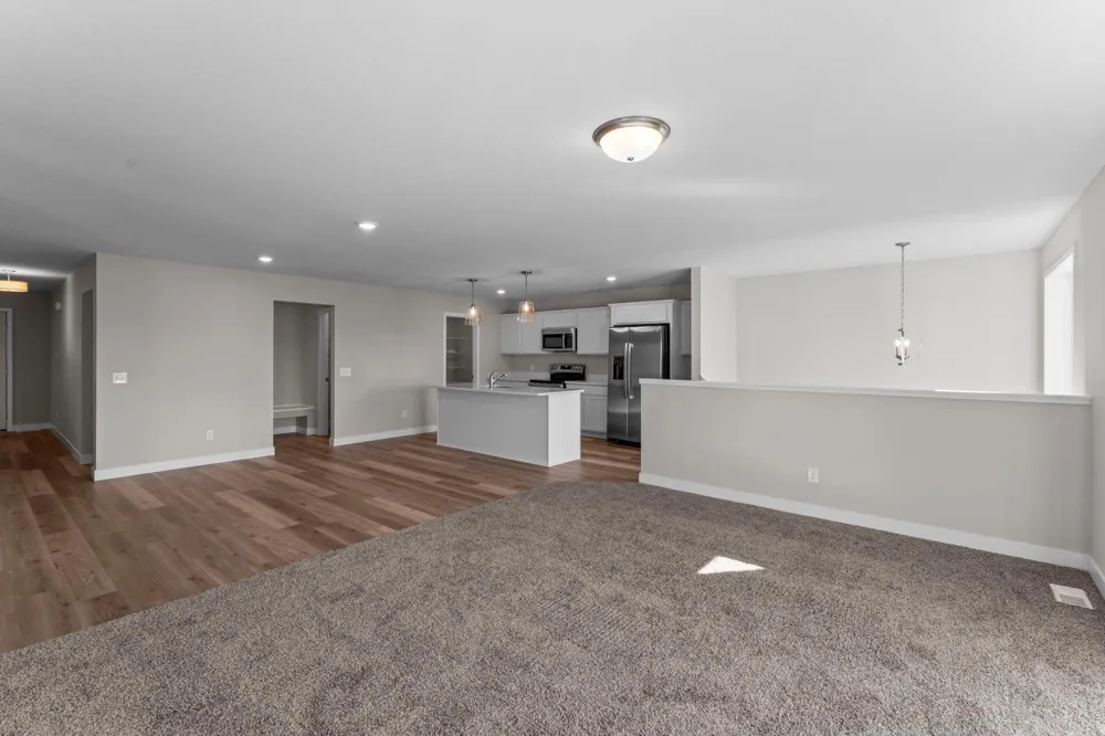 1135 Ivy Way Faribault, MN 55021