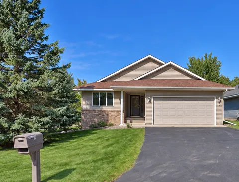 505 Blue Jay Court