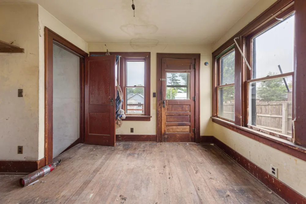 215 2nd Street S Waterville, MN 56096