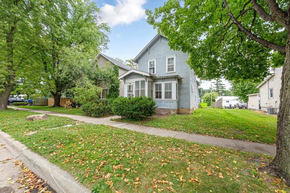 215 2nd Street S Waterville, MN 56096