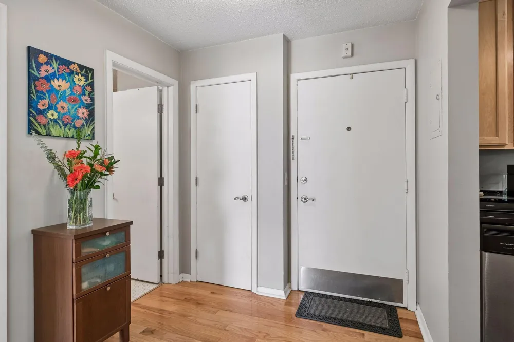 3446 Pleasant Avenue S #5 Minneapolis, MN 55408