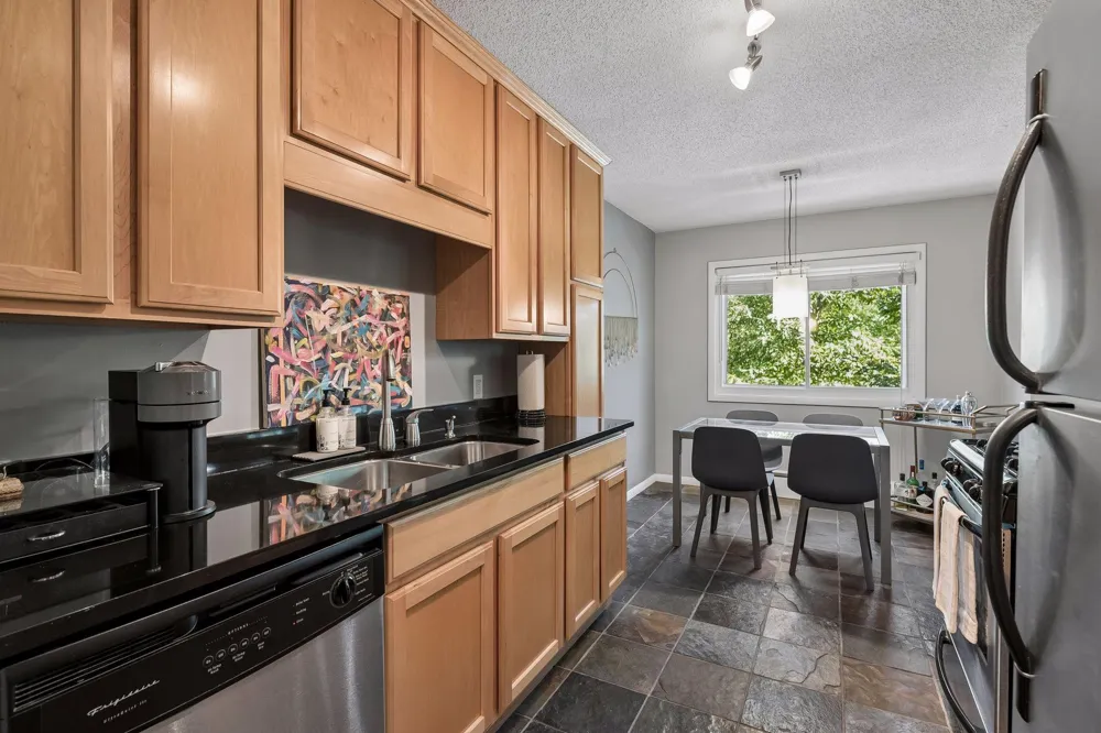 3446 Pleasant Avenue S #5 Minneapolis, MN 55408