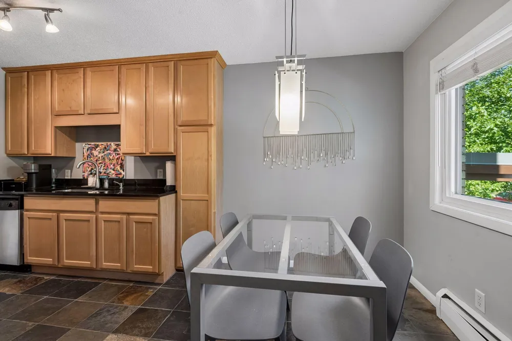 3446 Pleasant Avenue S #5 Minneapolis, MN 55408