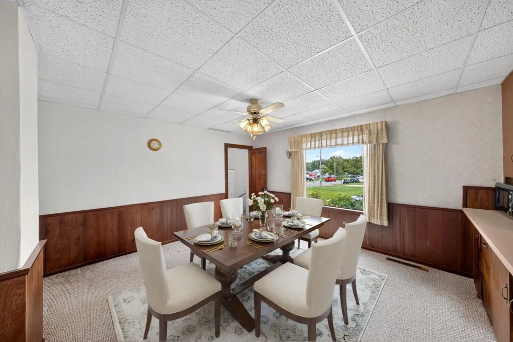 250 W Holly Street Owatonna, MN 55060