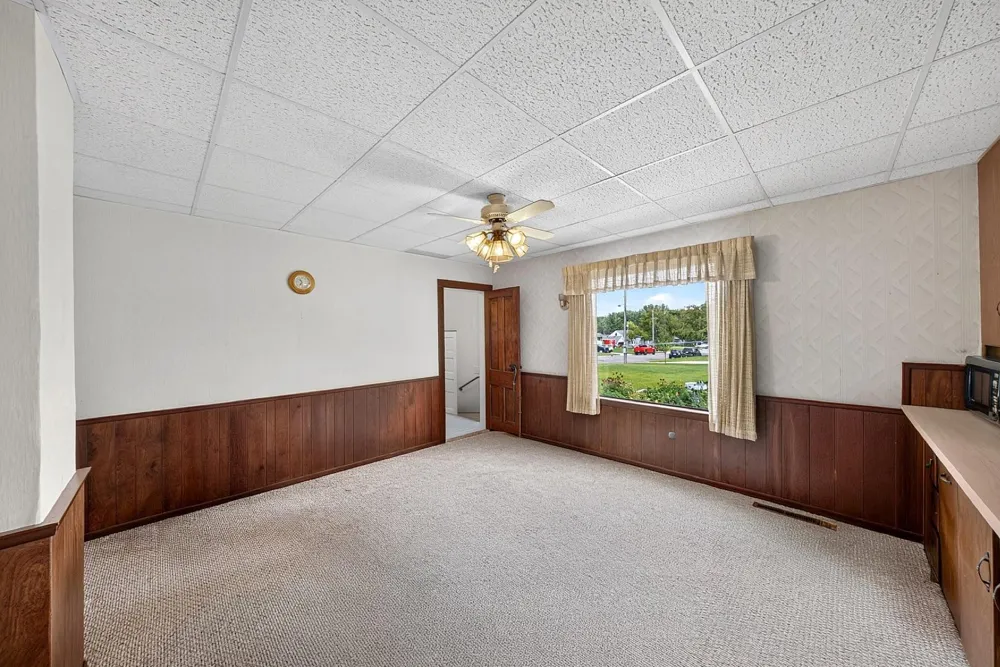 250 W Holly Street Owatonna, MN 55060
