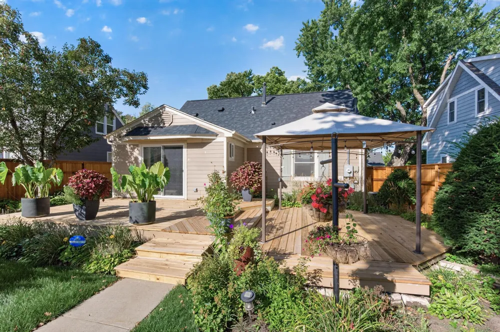5821 Morgan Avenue S Minneapolis, MN 55419