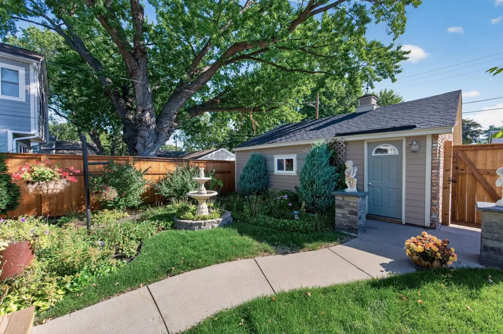 5821 Morgan Avenue S Minneapolis, MN 55419