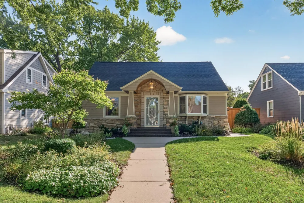 5821 Morgan Avenue S Minneapolis, MN 55419