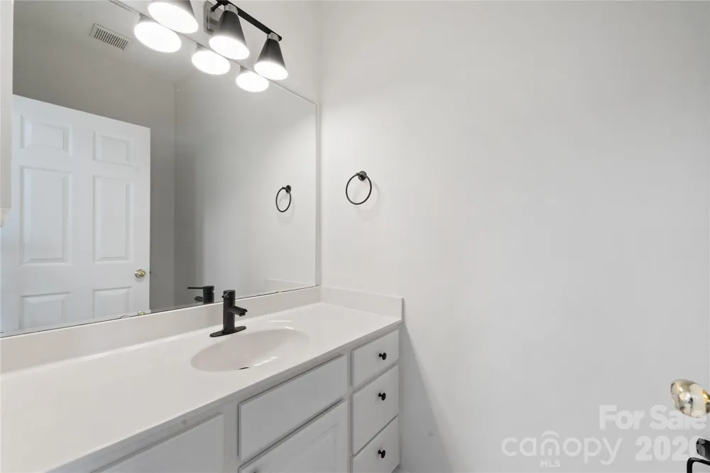 105 Woodsong Lane Mooresville, NC 28117